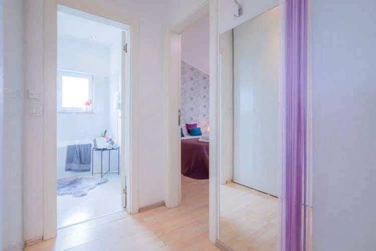 Stylish Suburb With Private Parking And Wi-fi In Residential Area Between City Centre And Hidrobaza Beach Pula